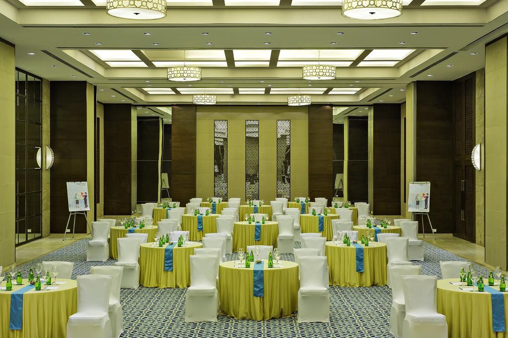 Novotel Imagicaa Кгополі Екстер'єр фото